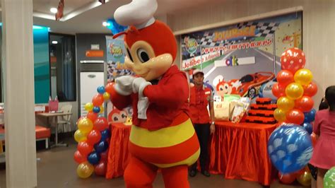 How the Jollibee Mascot Can Bring Joy to Any Event